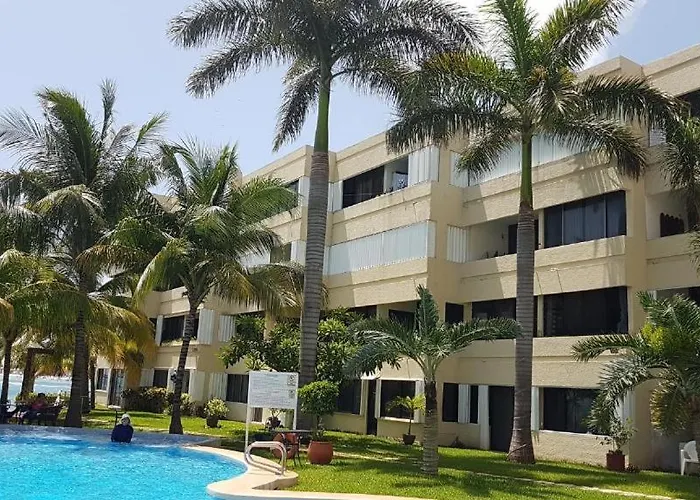 Cancun Beachfront 417